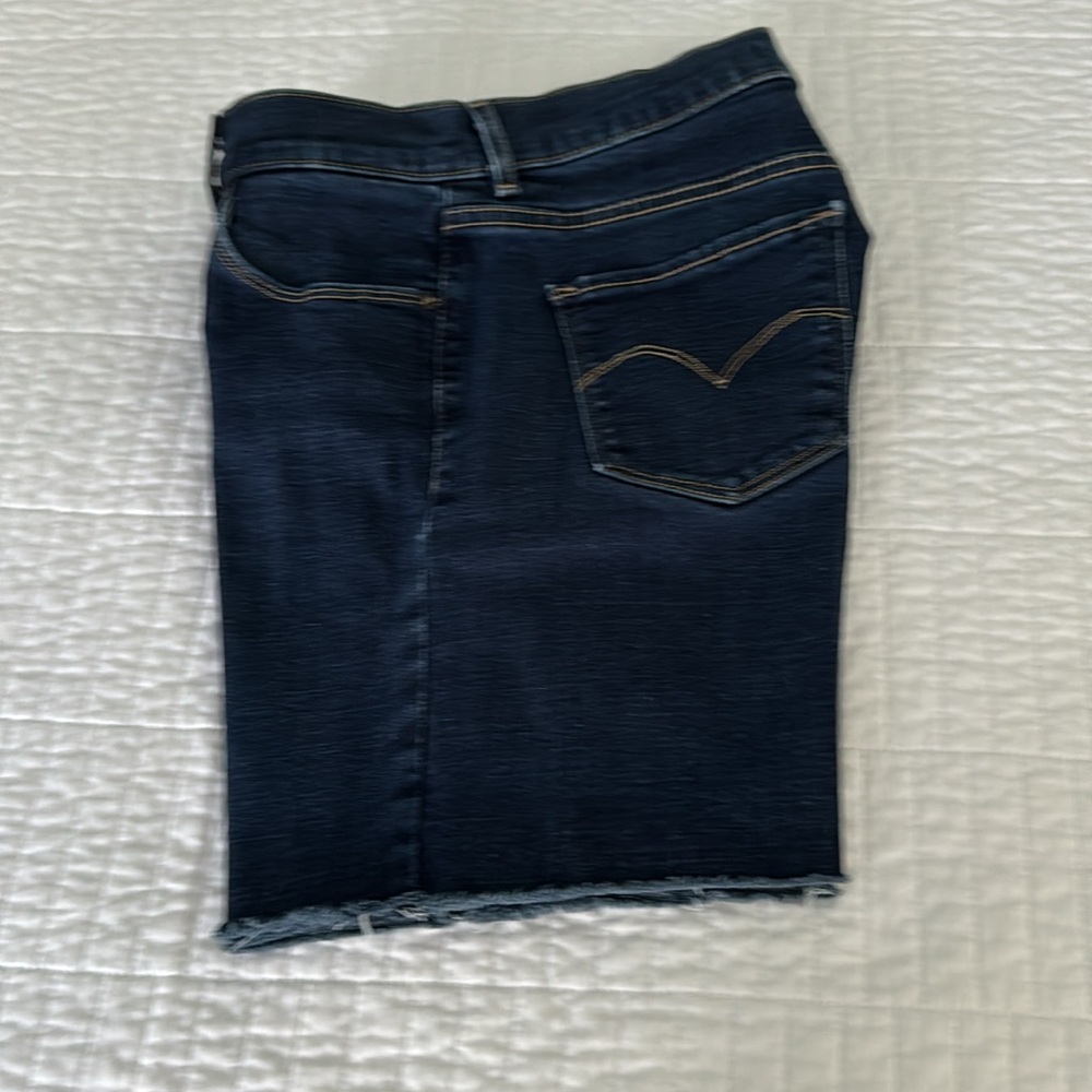 Levi’s Bermuda shorts